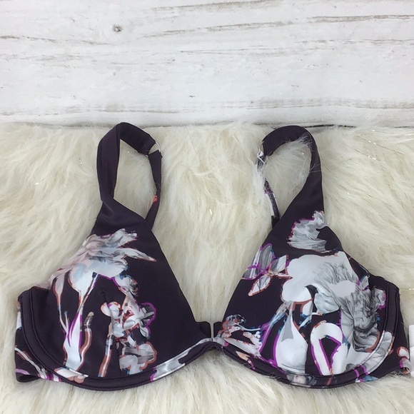 🆕ATHLETA Adjust Quick Dry Swim Top Size 32D/DD - Picture 5 of 14